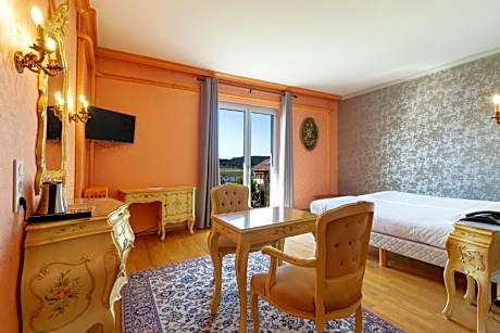 Superior Twin Room with Balcony