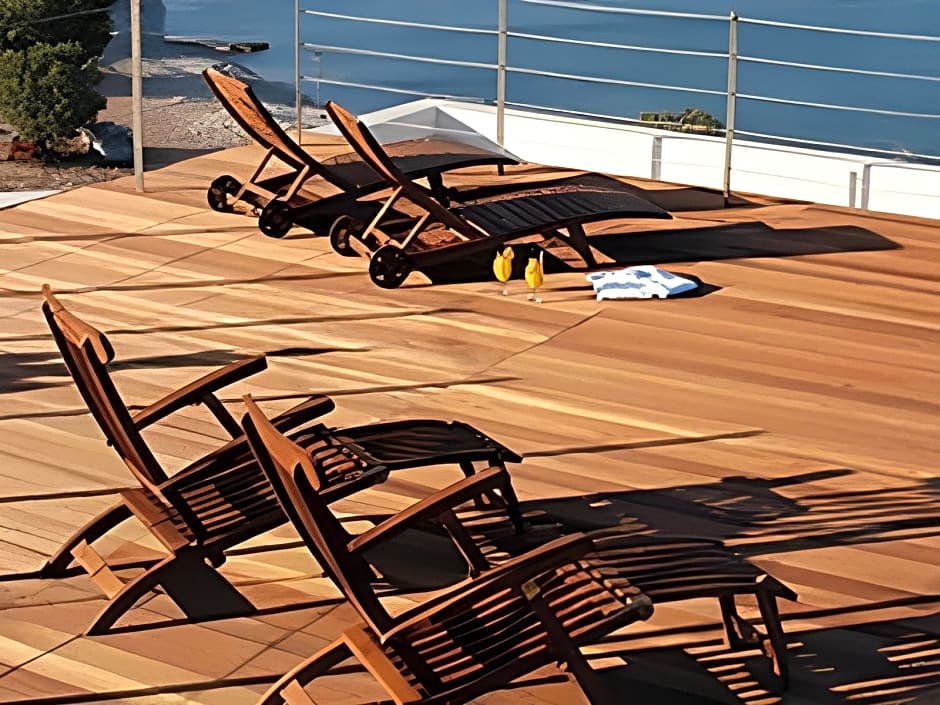 Vrahos Boutique Hotel