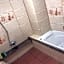 SARI Seki Inter (Adult Only)