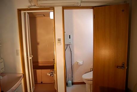 Twin Room with Bathroom