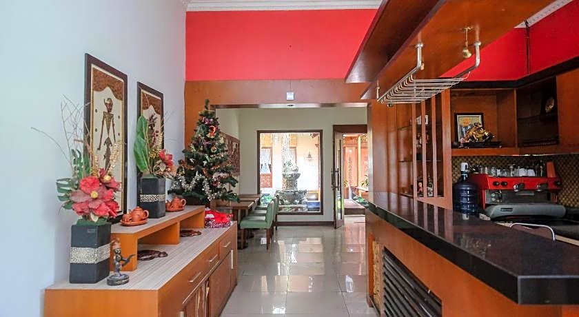 OYO 90000 Adya Nalendra Boutique Hotel