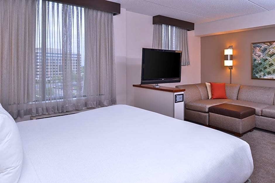 Hyatt Place Herndon Dulles Airport East