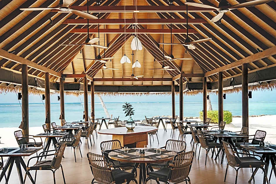Melia Whale Lagoon Maldives