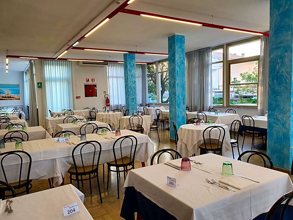 Hotel Bristol - Koolibry Hotels