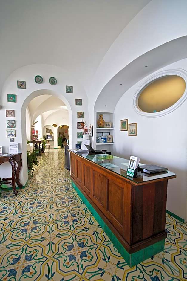 Hotel Marina Riviera