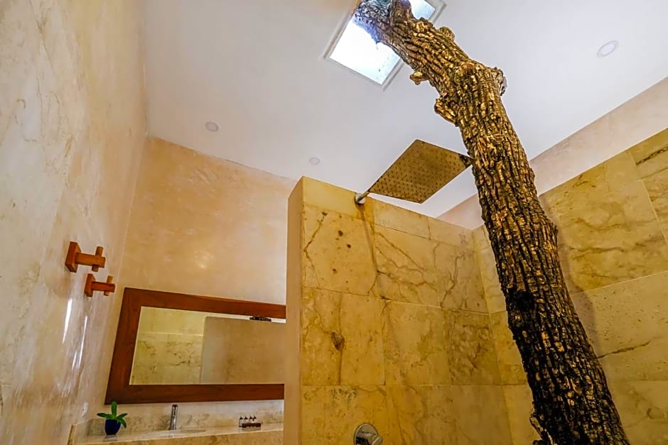 Wakax Hacienda - Cenote & Boutique Hotel