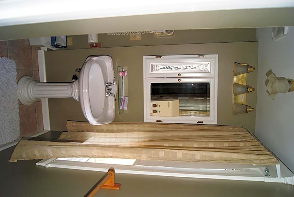 Ye Olde Walkerville Bed & Breakfast