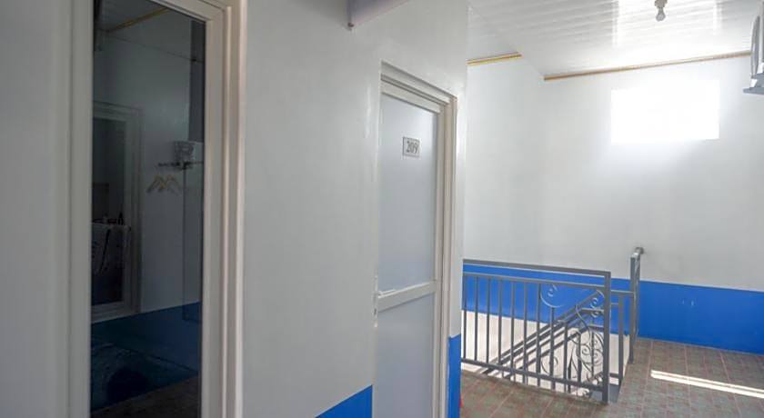 RedDoorz near Universitas Semarang 2