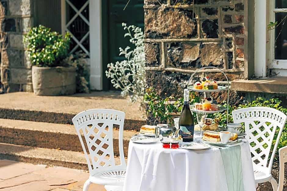 Dunadry Hotel And Gardens