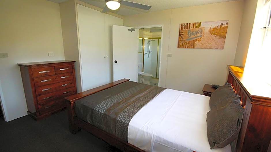 Tradewinds Apartments