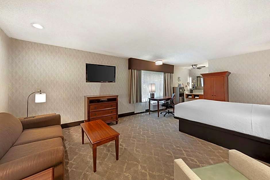 Best Western Plus Black Oak