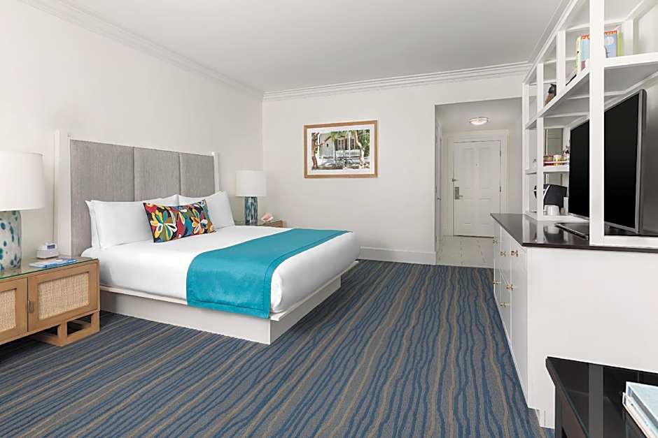 Photo 1 of 3 of Junior Suite, Harbor View, Terrace