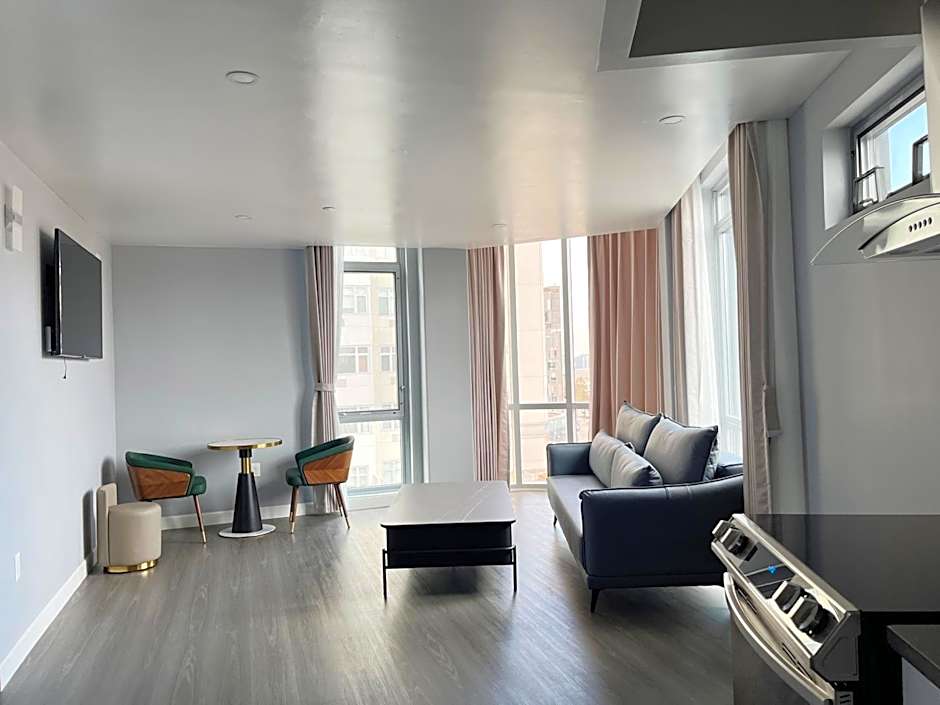 Starlight Hotel