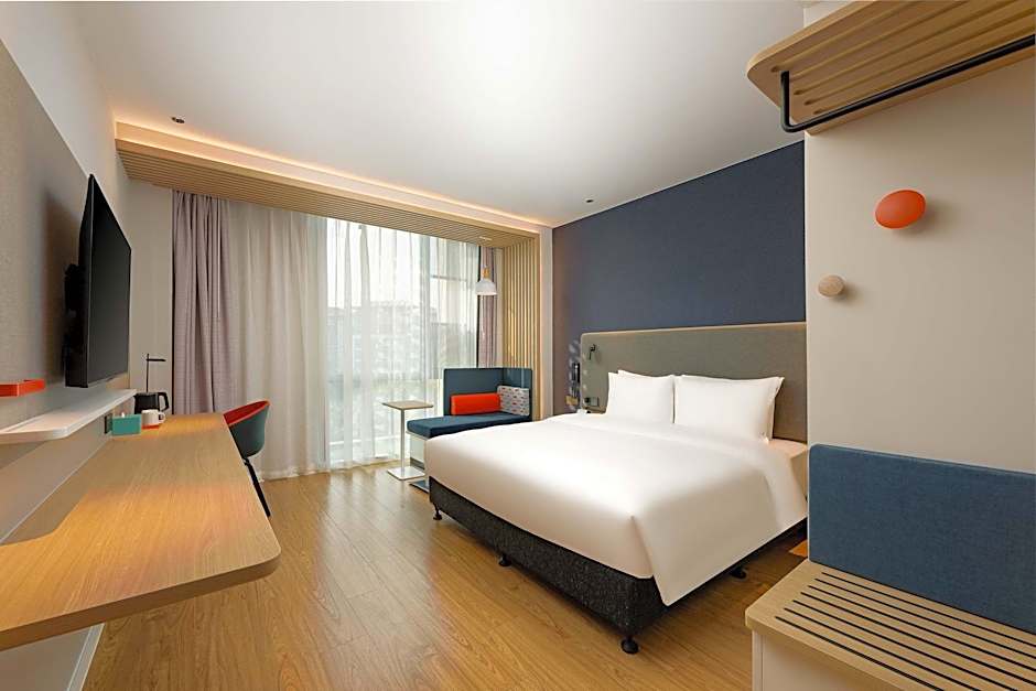 Holiday Inn Express Wuxi East Station By IHG