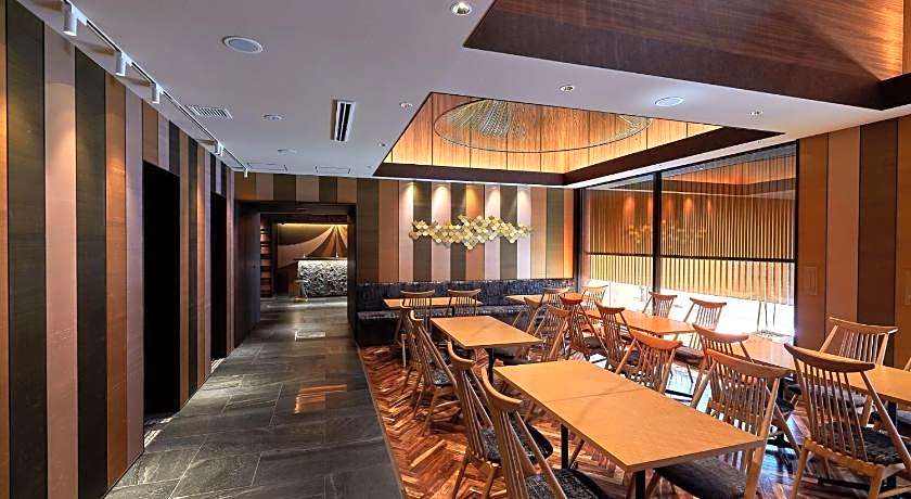 Minn Kanazawa