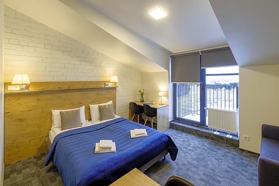 Loft Inn SELF-CHECK IN