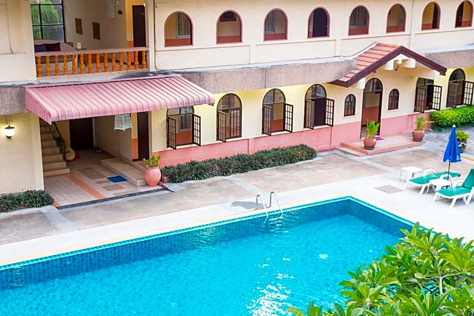 S Lodge Pattaya formally Sabai Lodge