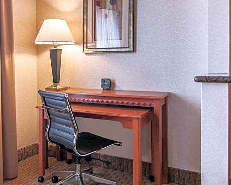 Standard Queen Suite with Two Queen Beds - Non-Smoking