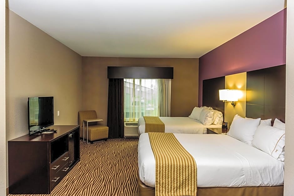 Holiday Inn Express & Suites Cheektowaga North East By IHG