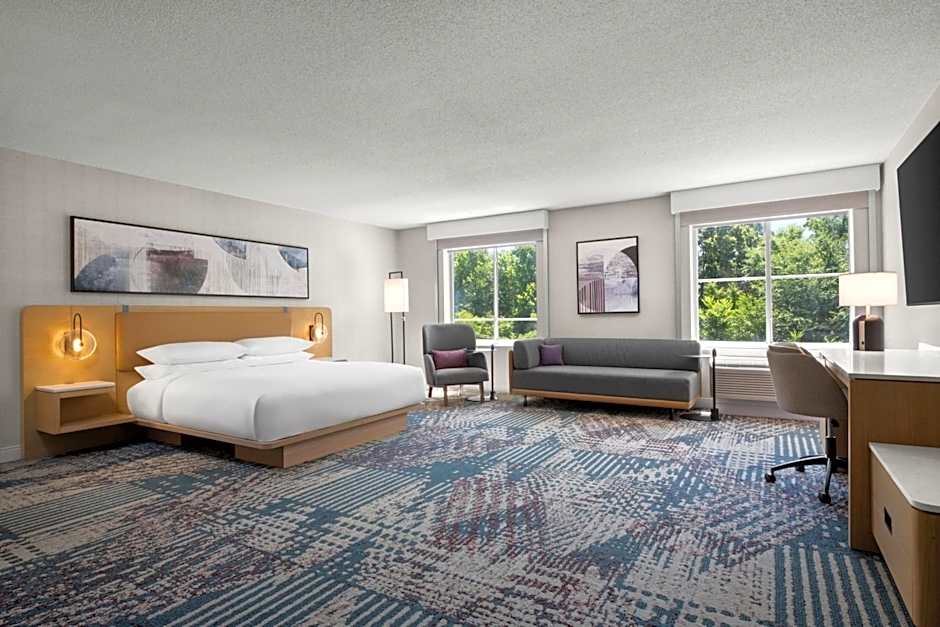 Delta Hotels by Marriott Colonial Heights