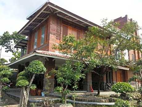Villa Mediana