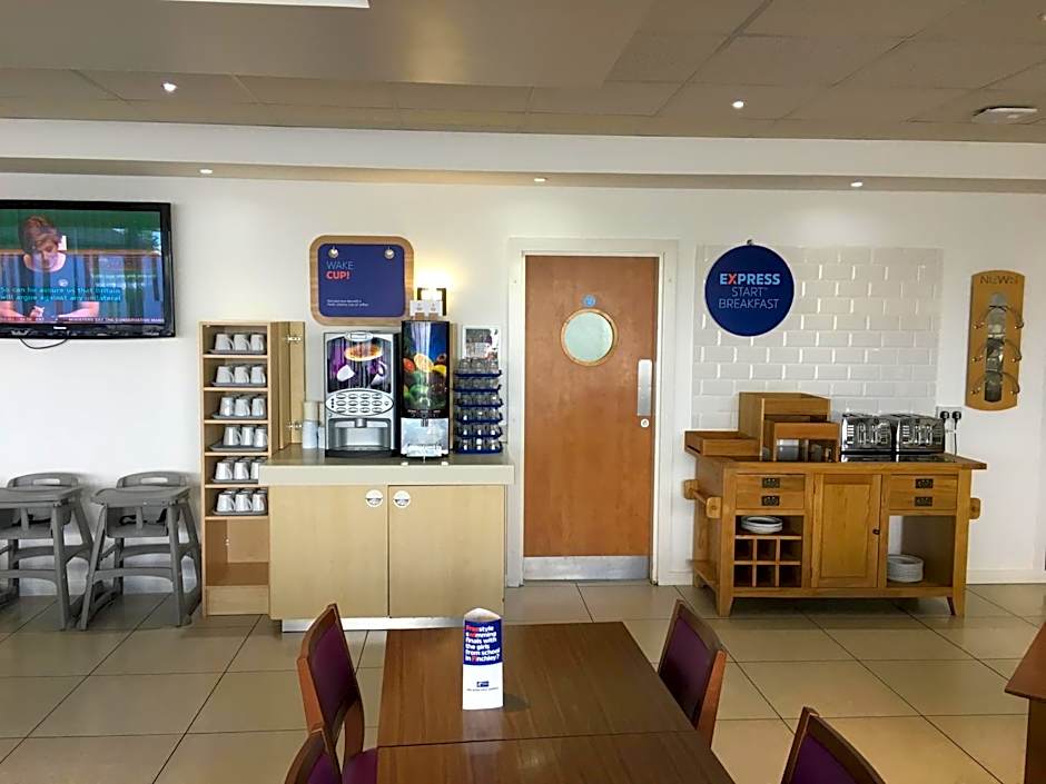 Holiday Inn Express Nuneaton By IHG