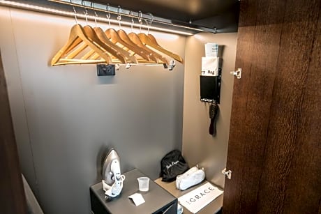 Signature Superior King