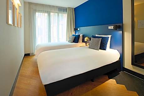 2-Bedroom Apartment with Bath