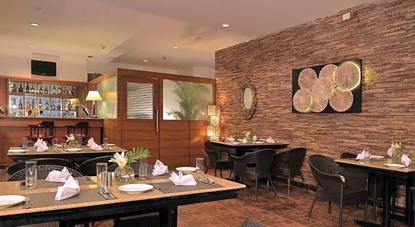 Fortune Park Jp Celestial Hotel