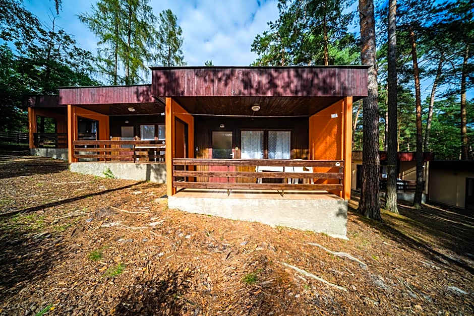 Chatky Máj Máchovo jezero