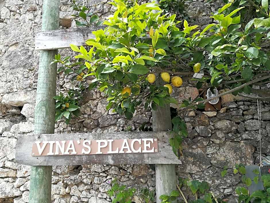 Vina's Place