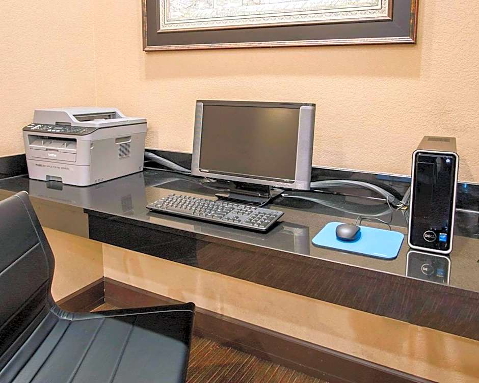 Quality Inn & Suites Springfield - Eugene North