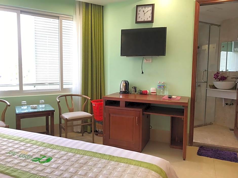 Green Park Hotel