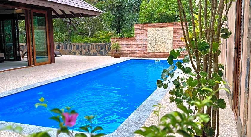 Koh Jum Beach Villas