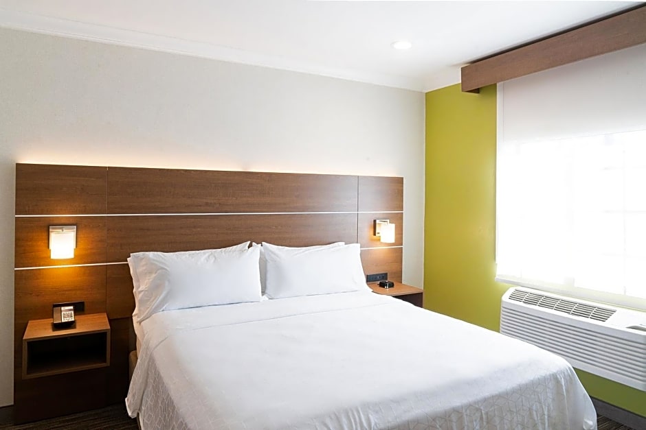 Holiday Inn Express Davis-University Area by IHG
