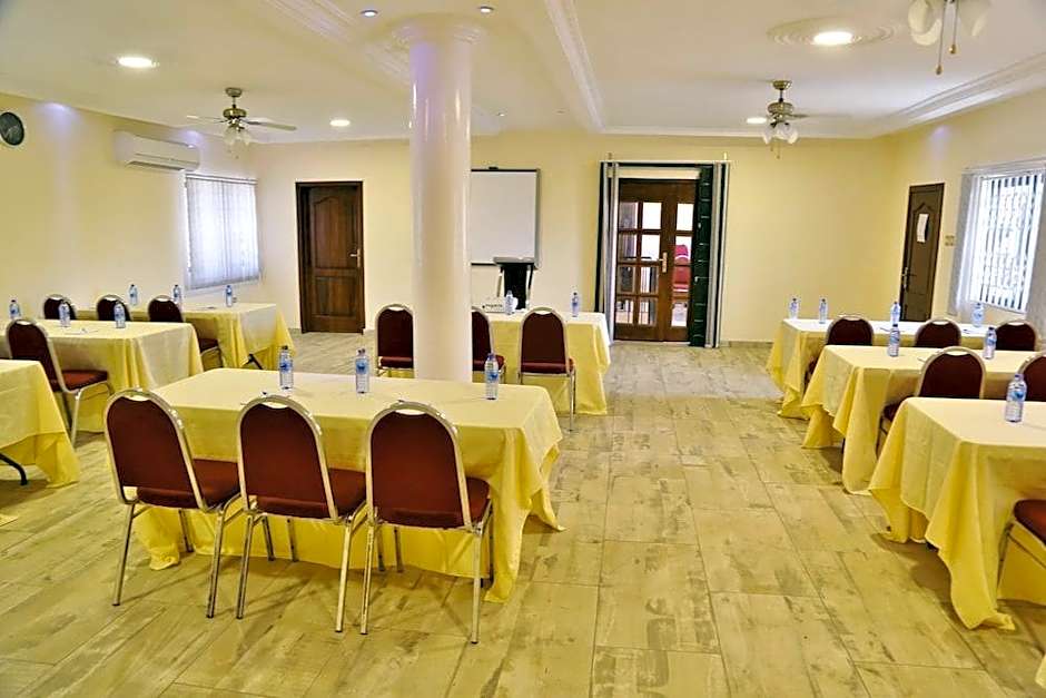 Eden Vale Hotel & Executive Training Cen