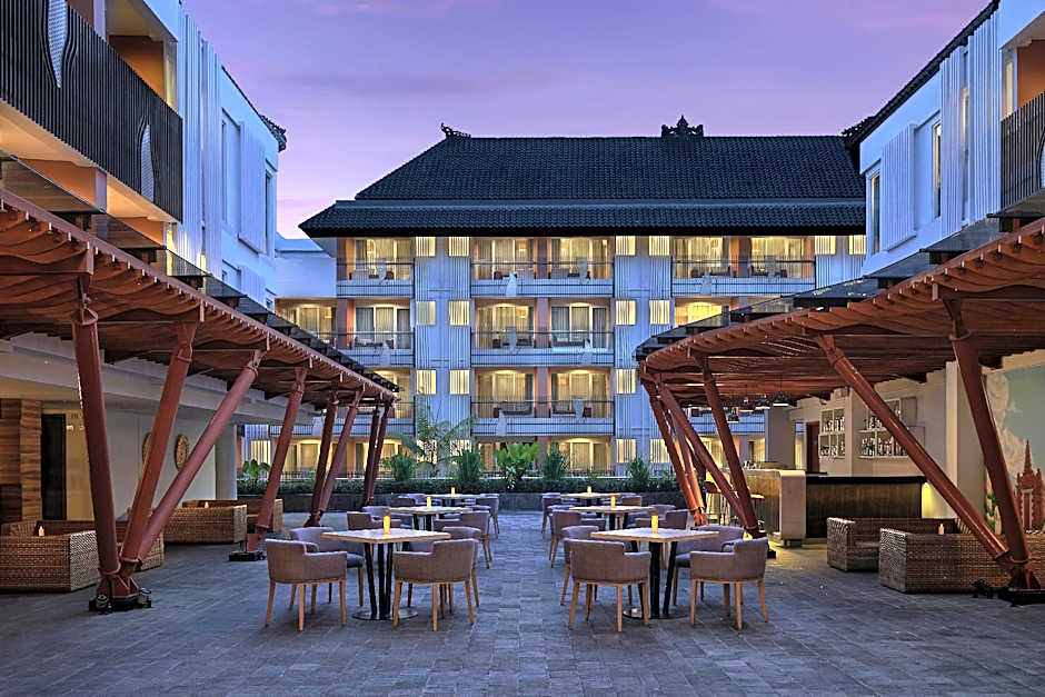 Fairfield by Marriott Bali Kuta Sunset Road