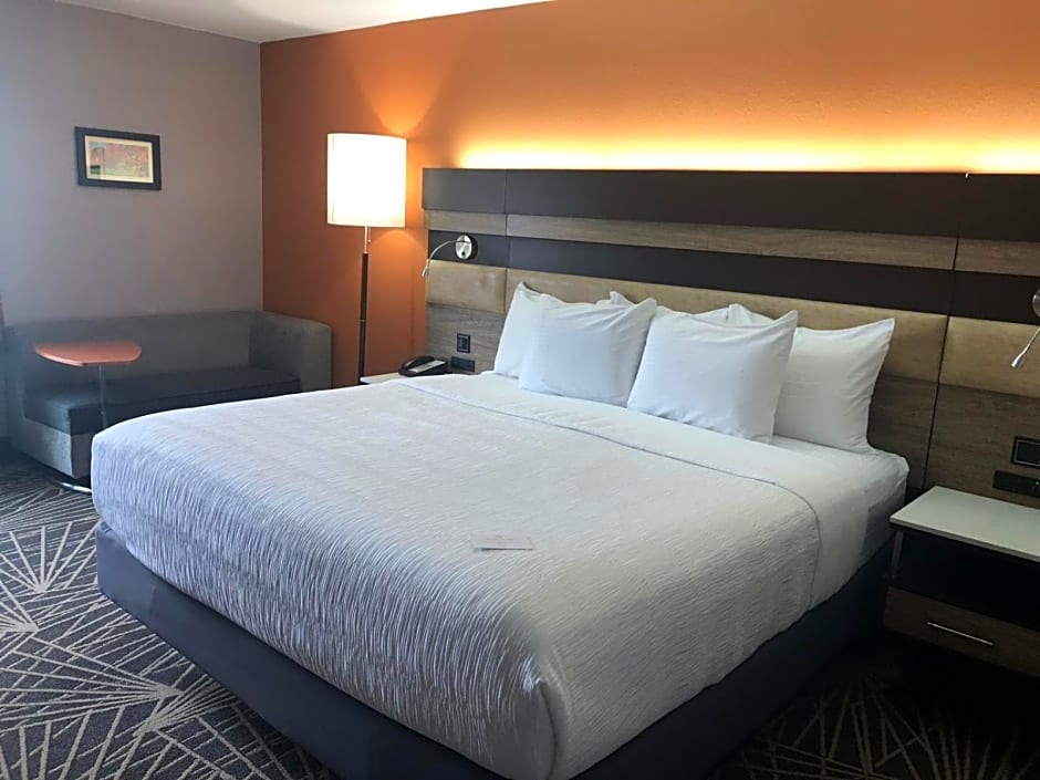 La Quinta Inn & Suites by Wyndham Branson