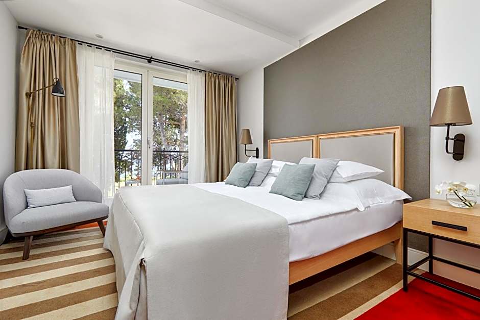 Crowne Plaza Budva by IHG