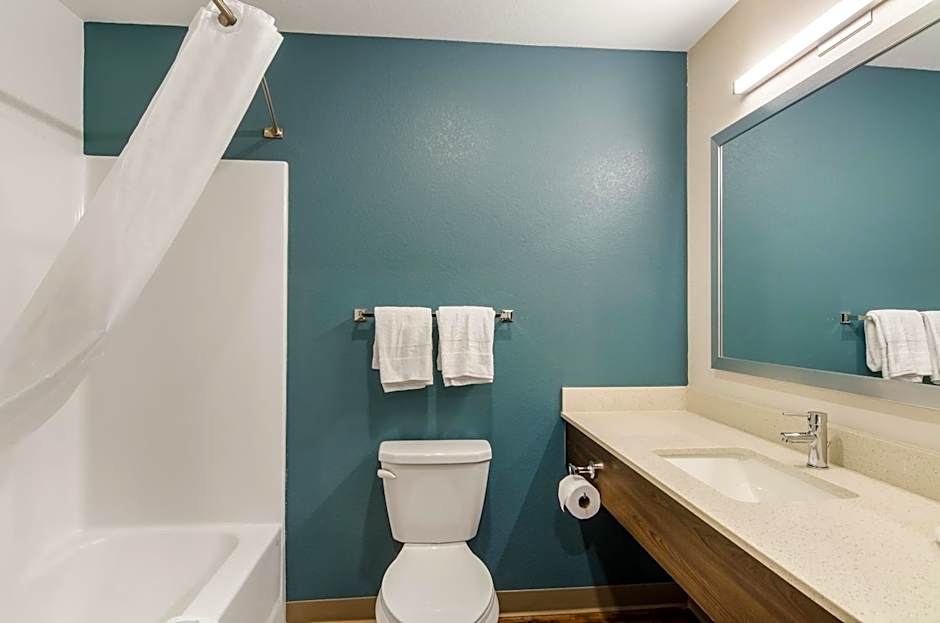 WoodSpring Suites Thornton-North Denver