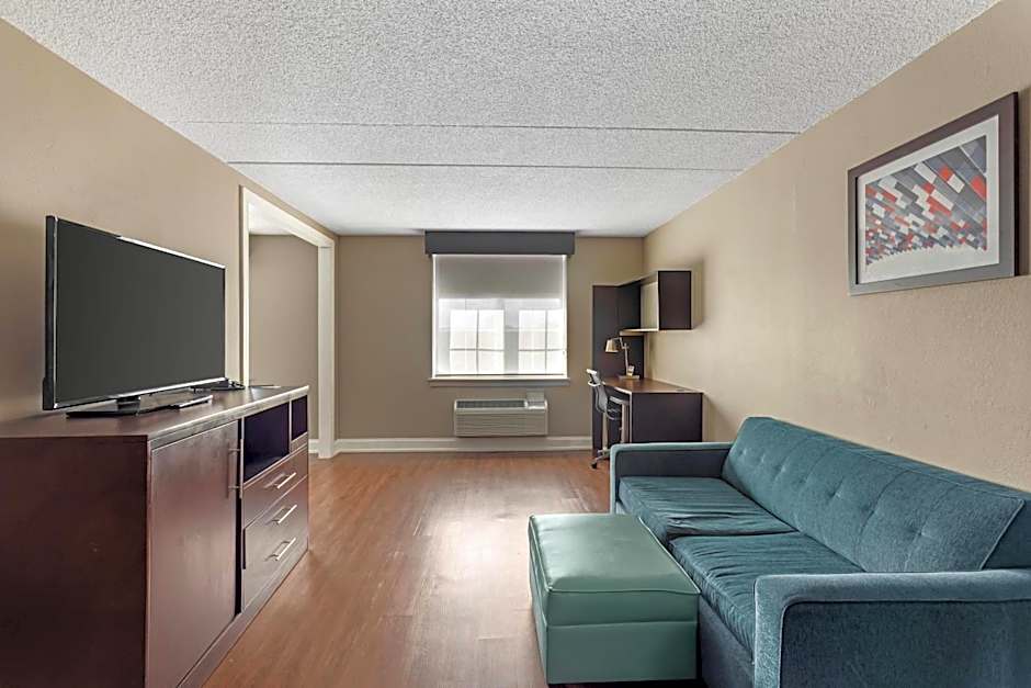 Comfort Inn & Suites Pottstown Eastern Gateway