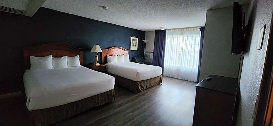Photo 1 of 5 of Family Suite