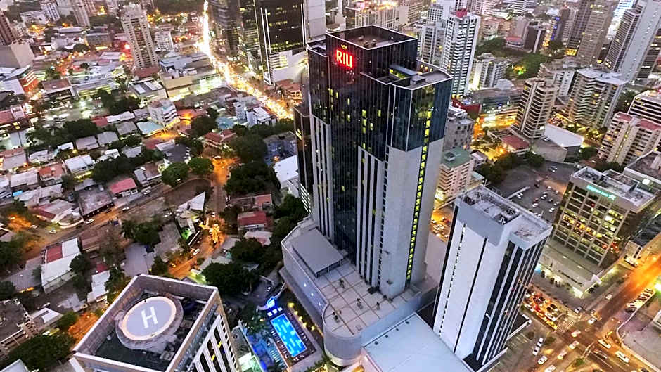 Riu Plaza Panama