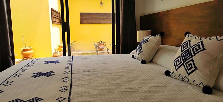 Hotel Ocho Barrios
