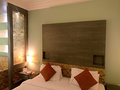 Luxury Rooms