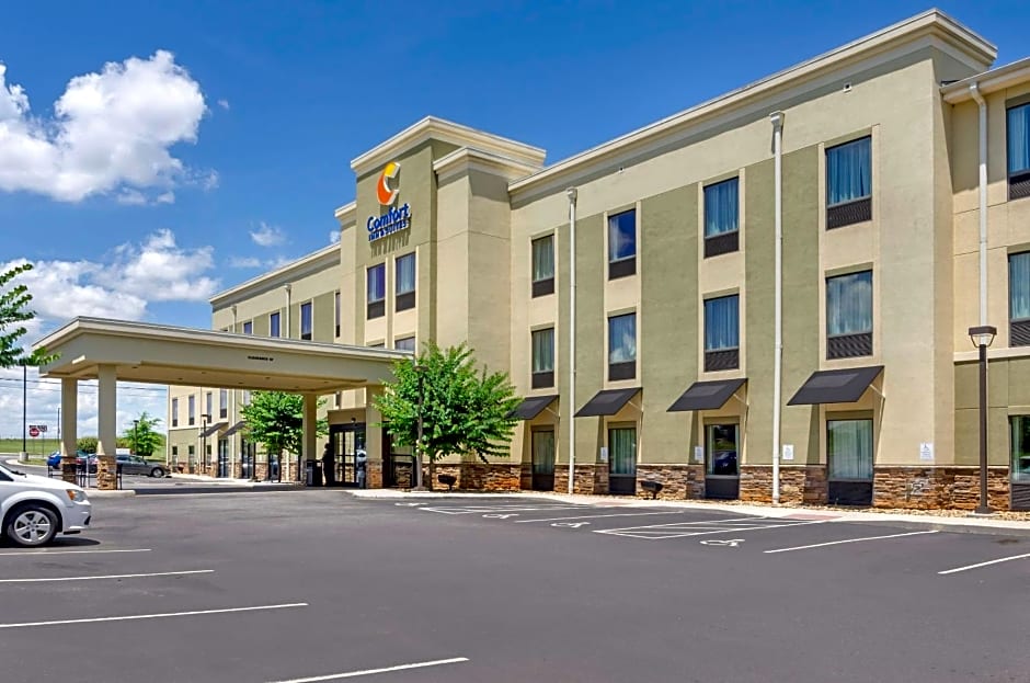 Comfort Inn & Suites Lynchburg