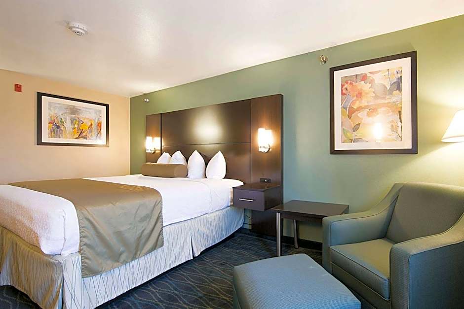 Baymont by Wyndham Marion, OH