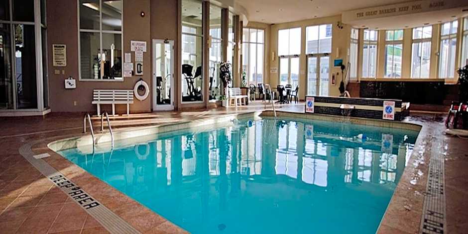 Travelodge by Wyndham Niagara Falls Fallsview