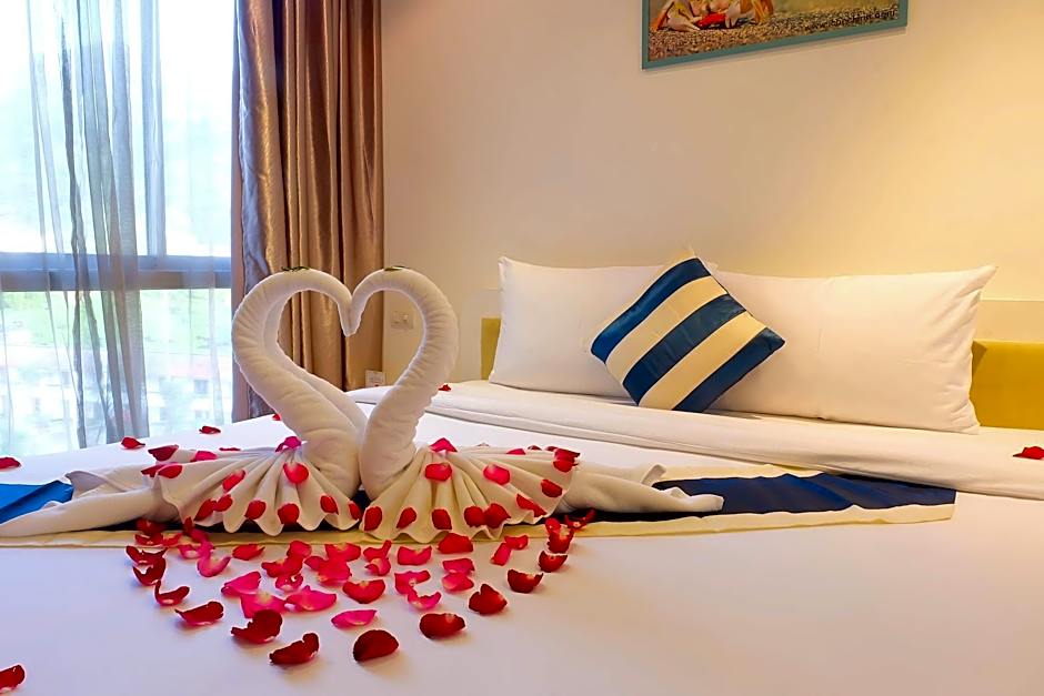 iCheck inn Residences Patong