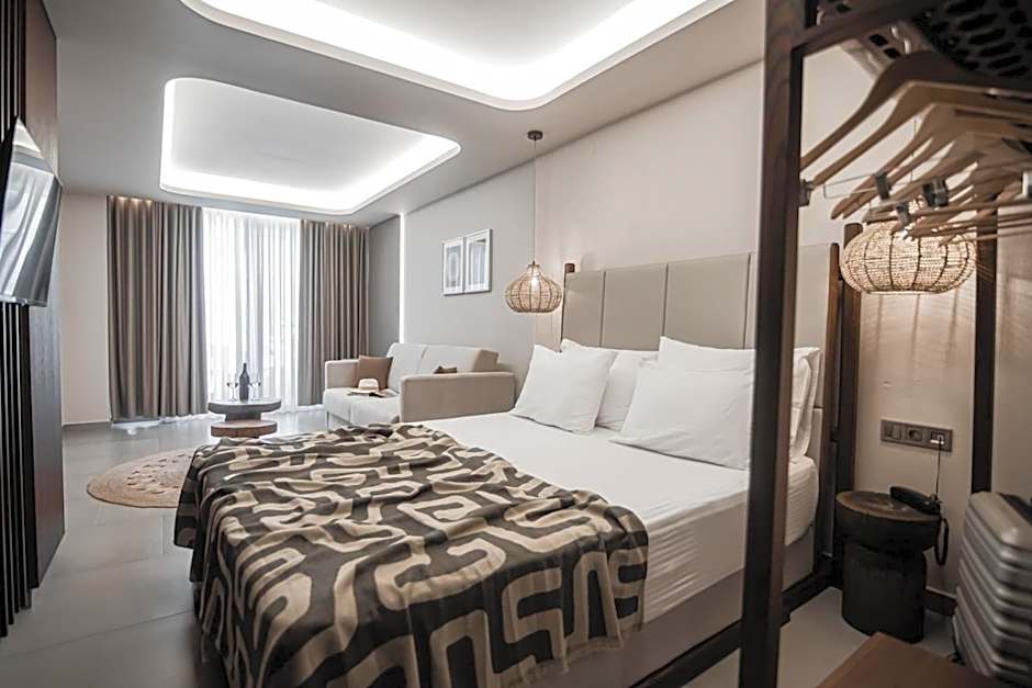 King's & Queen's Afitos - Suites With Private Pool